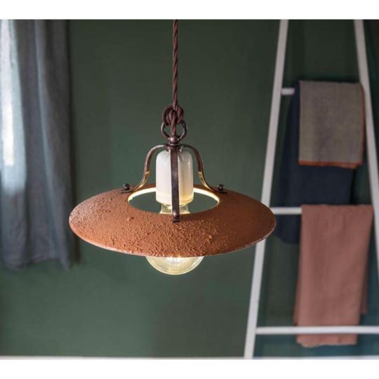 rusztikus keramia fuggesztek lampa klasszikus cotto tegla szinu ebedlo nappali etkezo gerenda fuggo lampak ferroluce classic lampak lameridiana lakberendezesi uzlet paraszthaz felujitas balaton nyaralo patinas.jpg